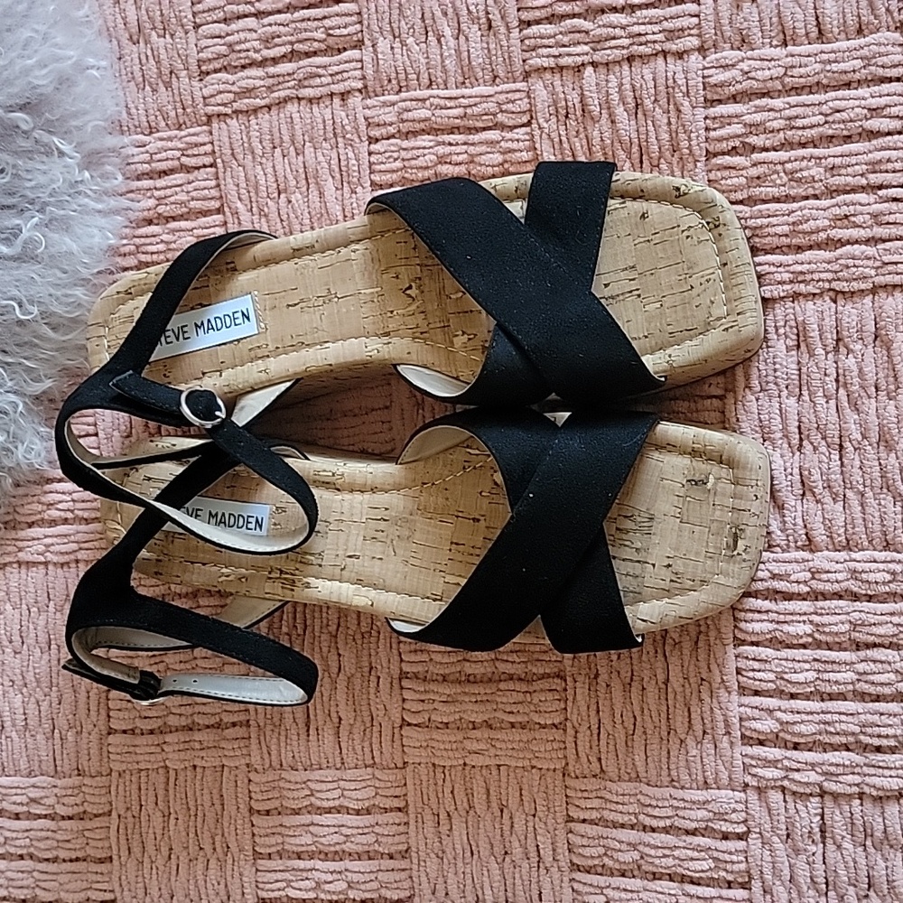Steve Madden Crossed in Black Cork Wedge Sandals Women's 9.5M New